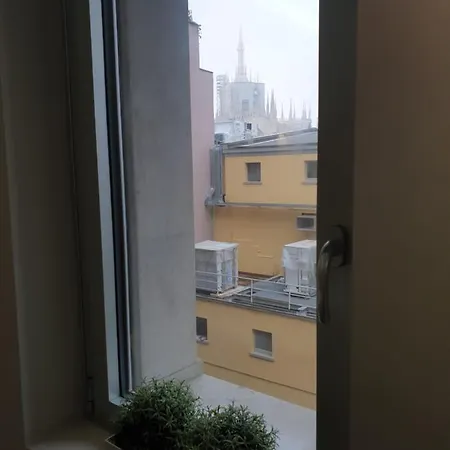Jewel Apartment Vista Duomo 100M Milan Exterior photo